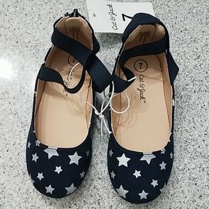 Cat & jack sz 7 navy shoes